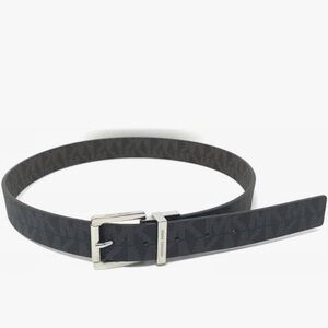 Michael Kors Chic Reversible women’s Black Leather Belt 46”
